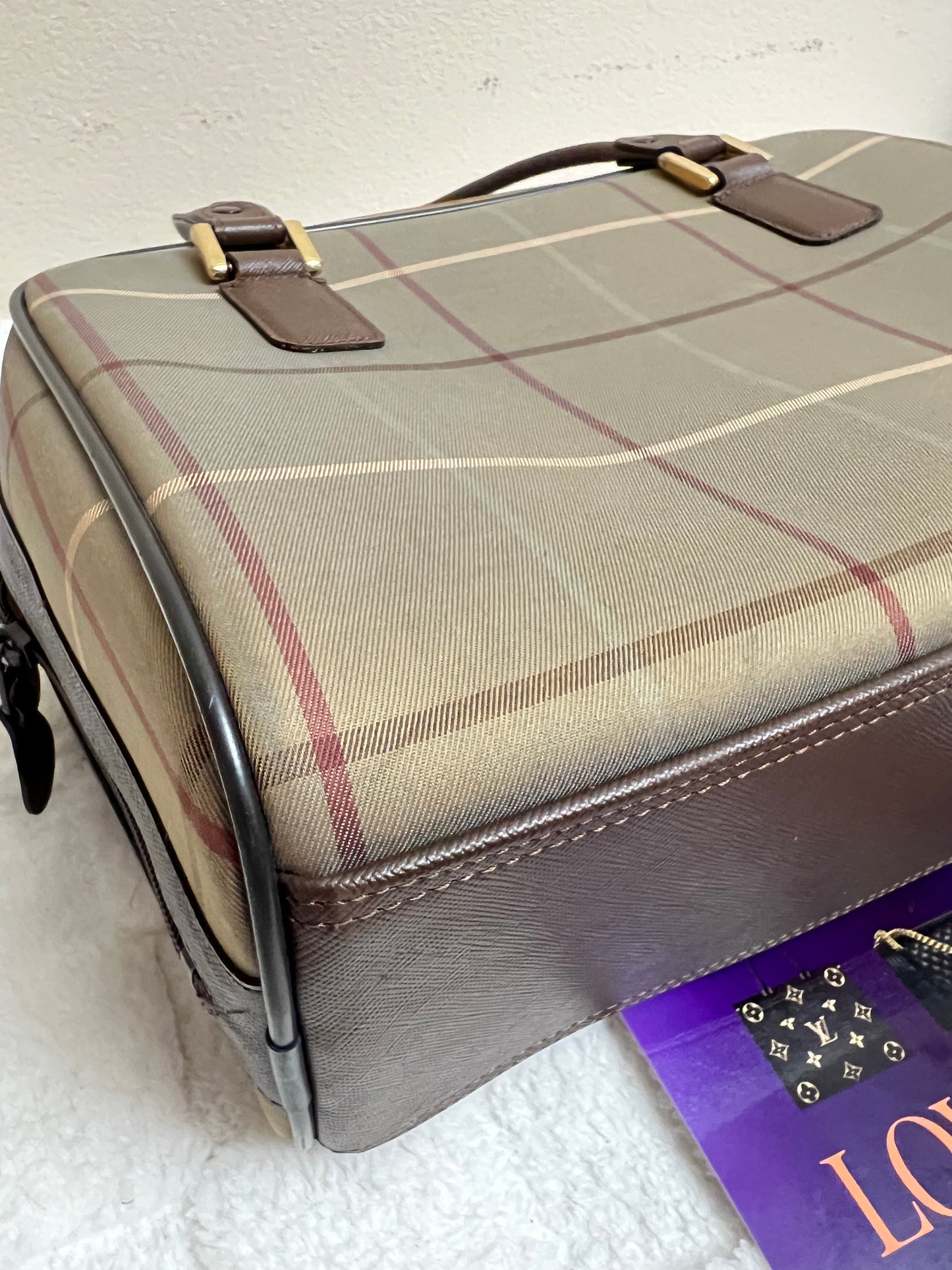 B _ B BOSTON BAG