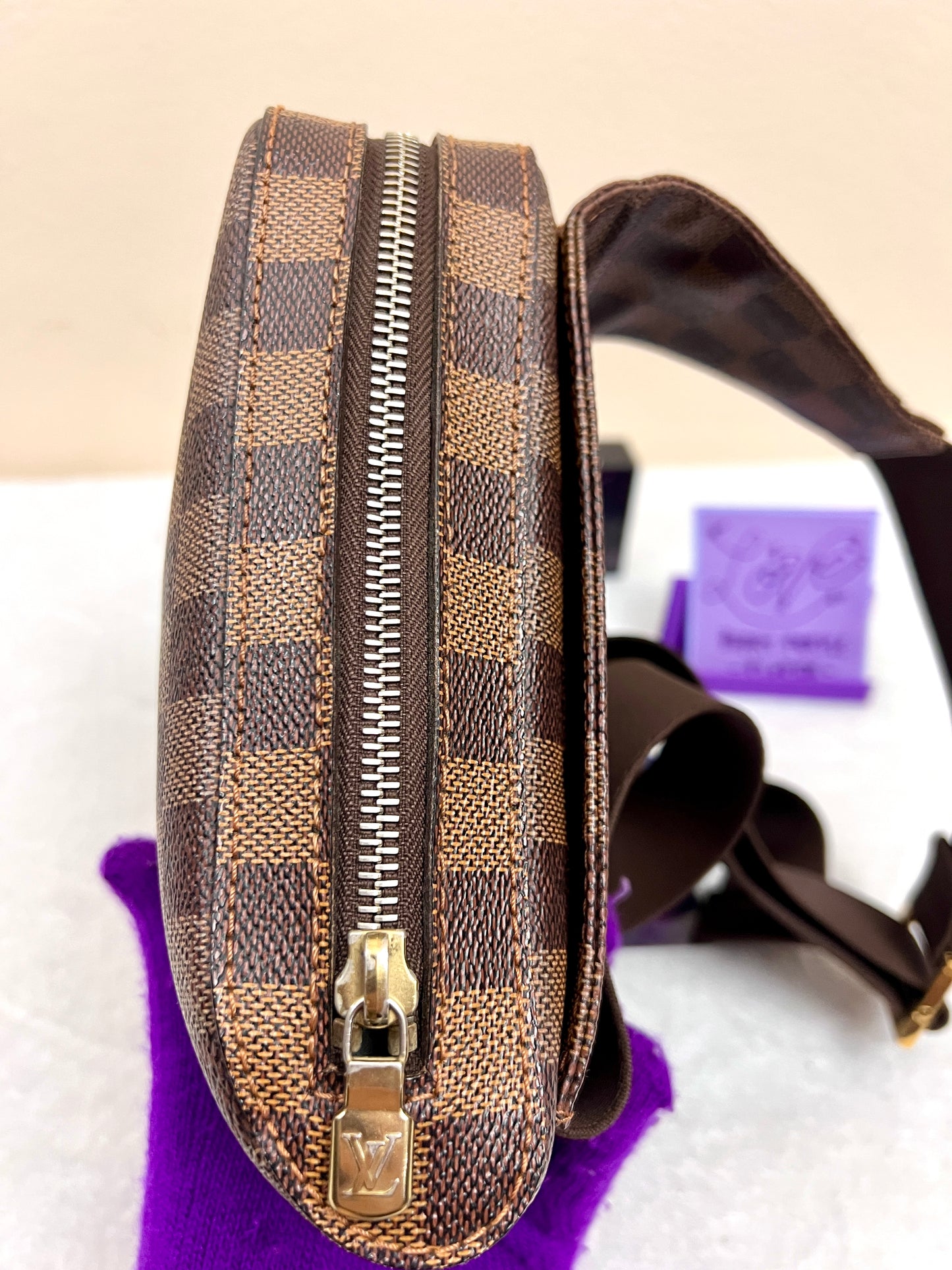 GERONIMO DAMIER 𝑩𝒖𝒎 𝒃𝒂𝒈