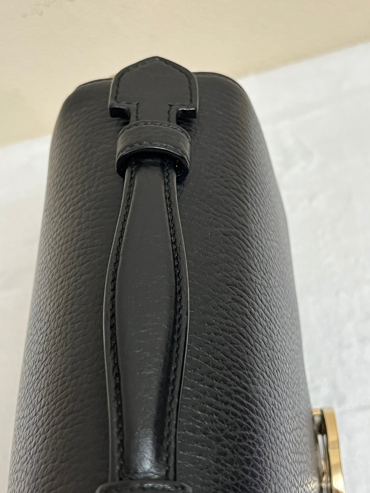 INTERLOCKING TOP HANDLE BLACK
