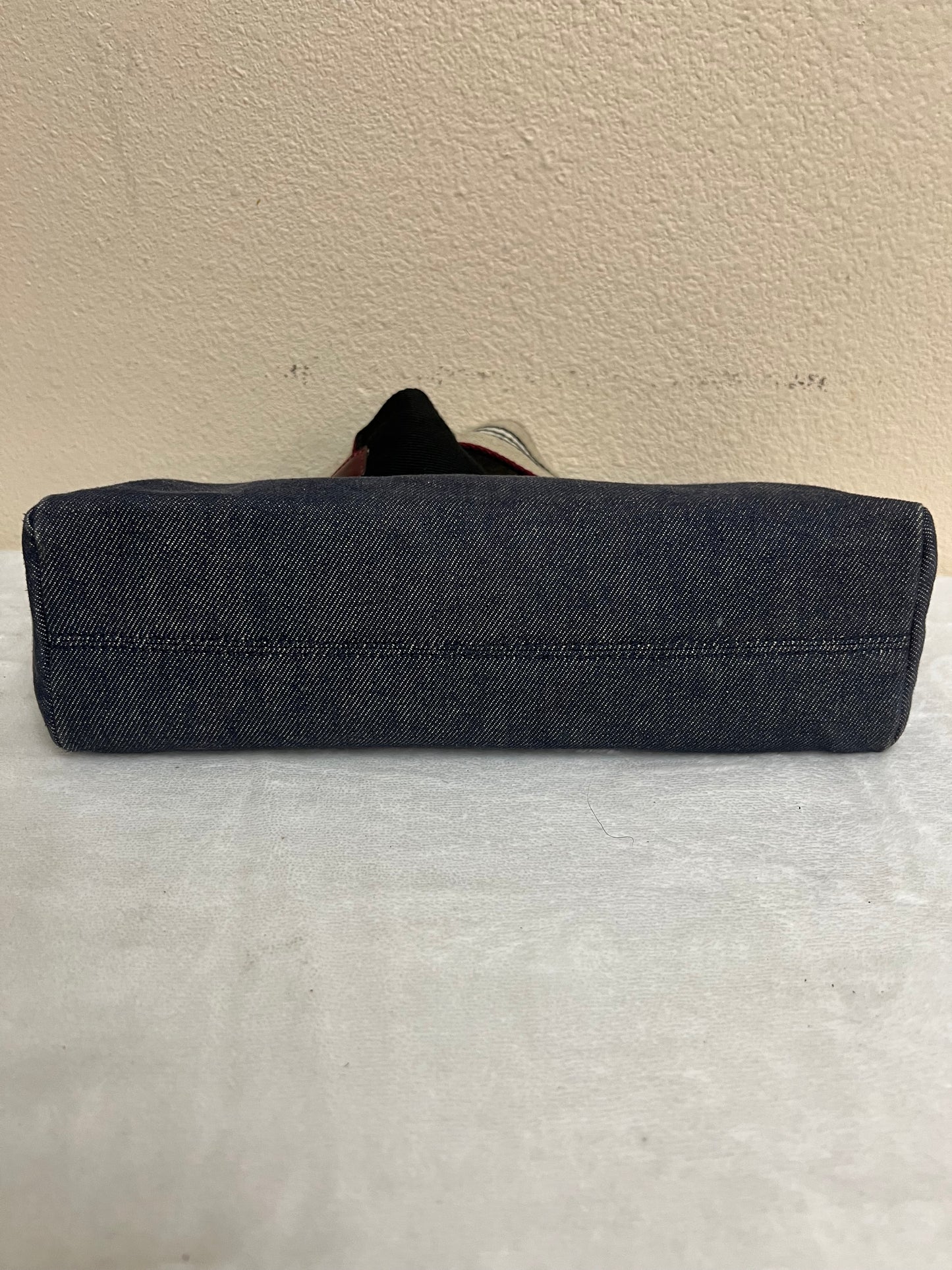 BURBERRY DENIM SHOULDER BAG