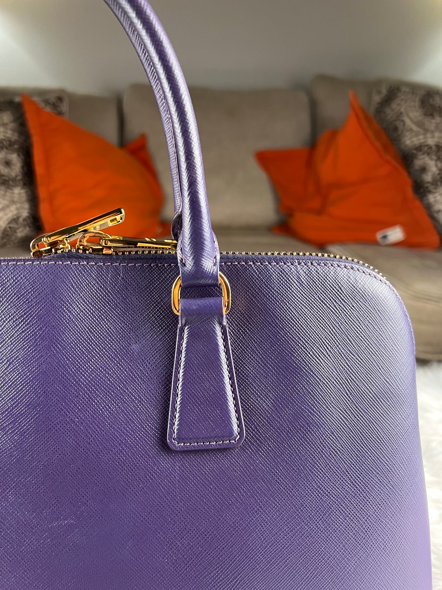 SAFFIANO PROMENADE HANDBAG