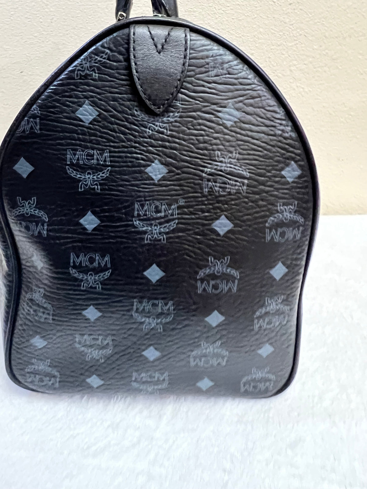MCM DUFFLE 40 BLACK