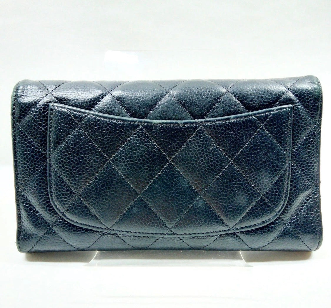 ZIPPY CAVIAR LONG WALLET SILVER GHW