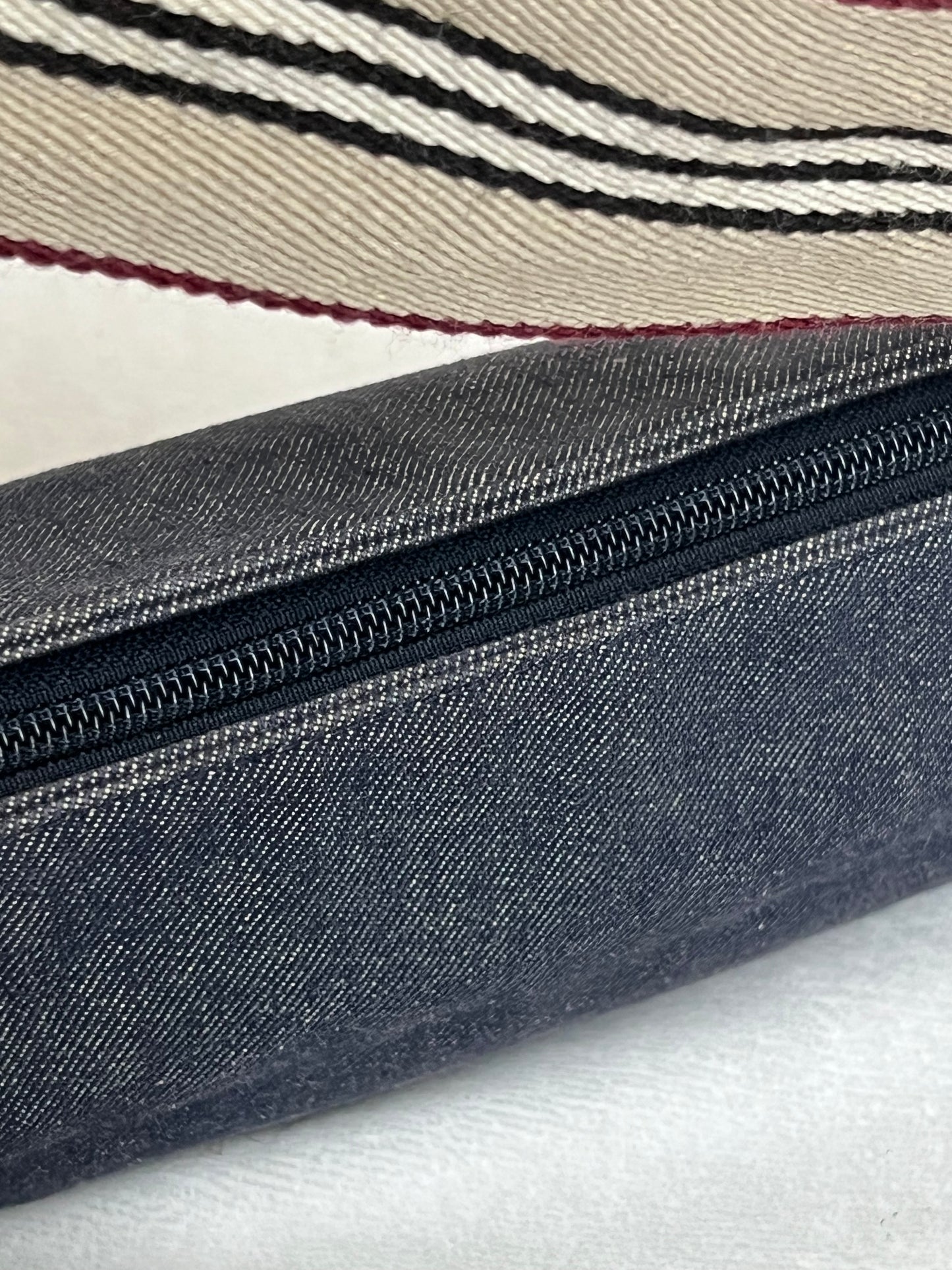 BURBERRY DENIM SHOULDER BAG