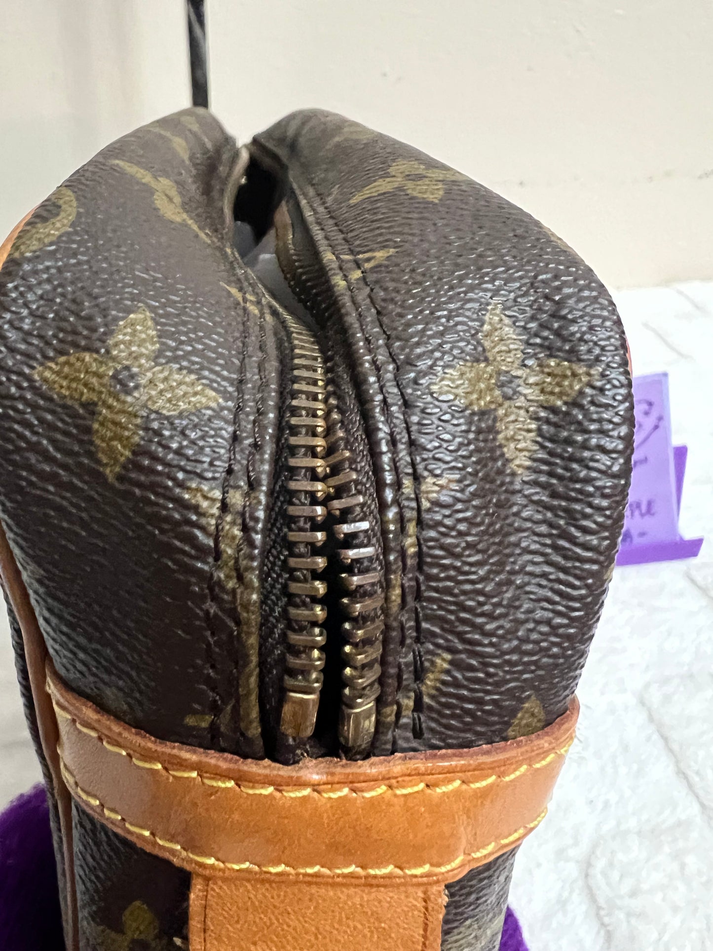 COMPIEGNE 28 CLUTCH