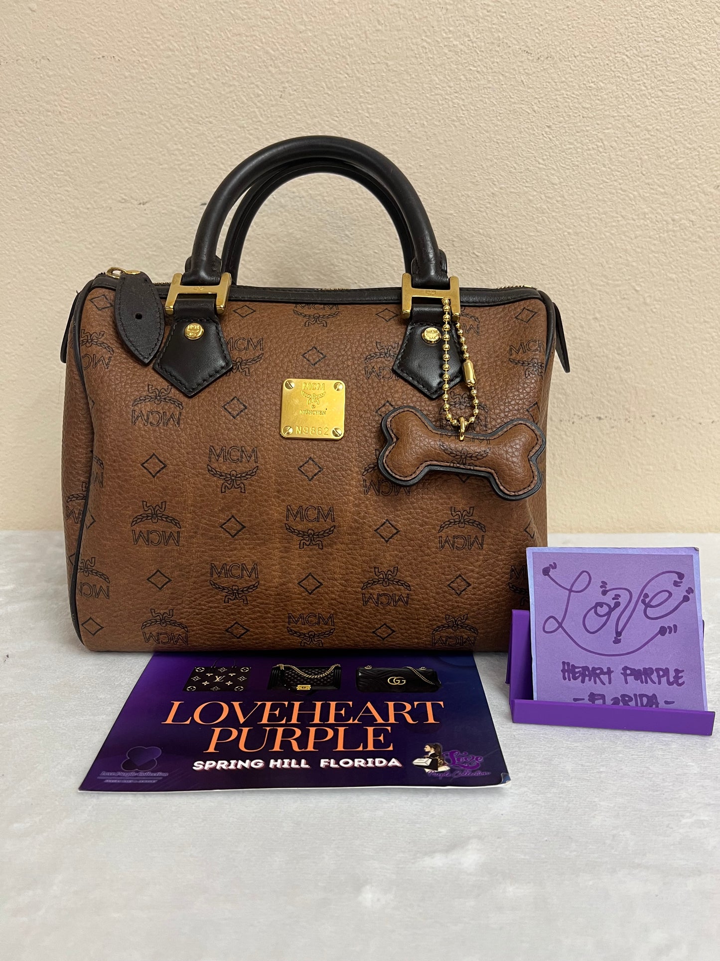 MCM BOSTON CHOCO 25 w/ BONE