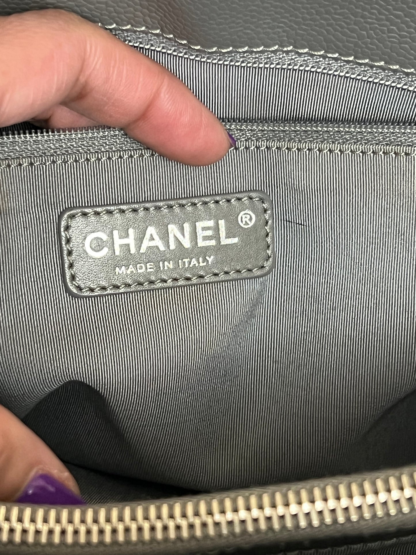 GST GRAY CAVIAR SHW