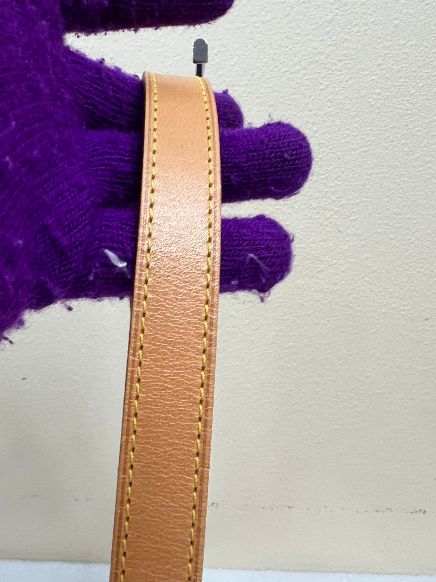 THOMPSON VERNIS YELLOW