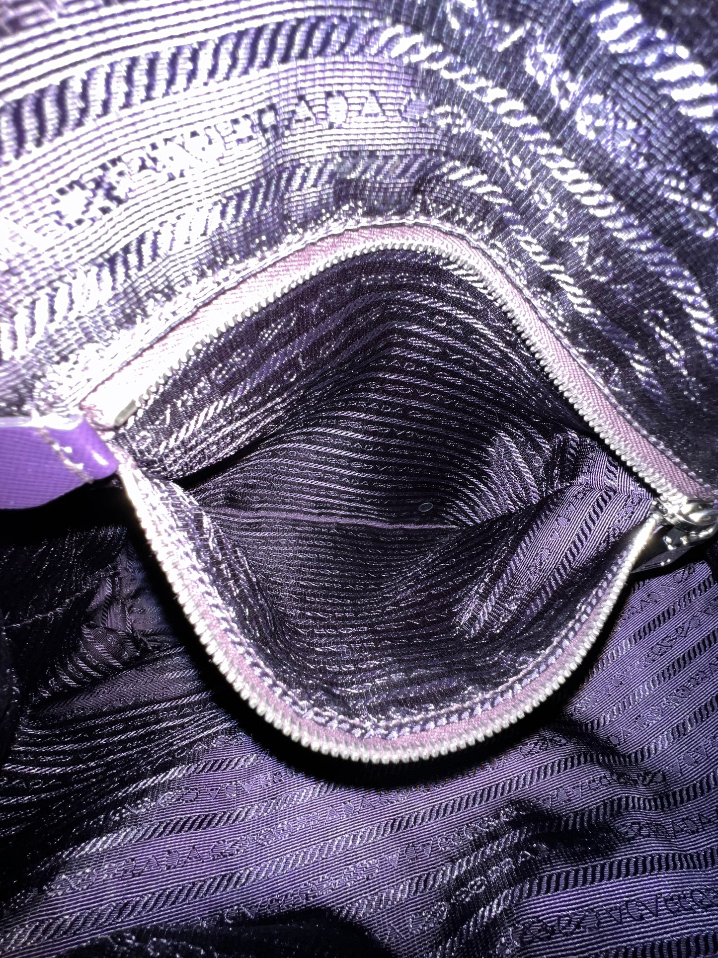 P_R_A_D_A TOTE PURPLE