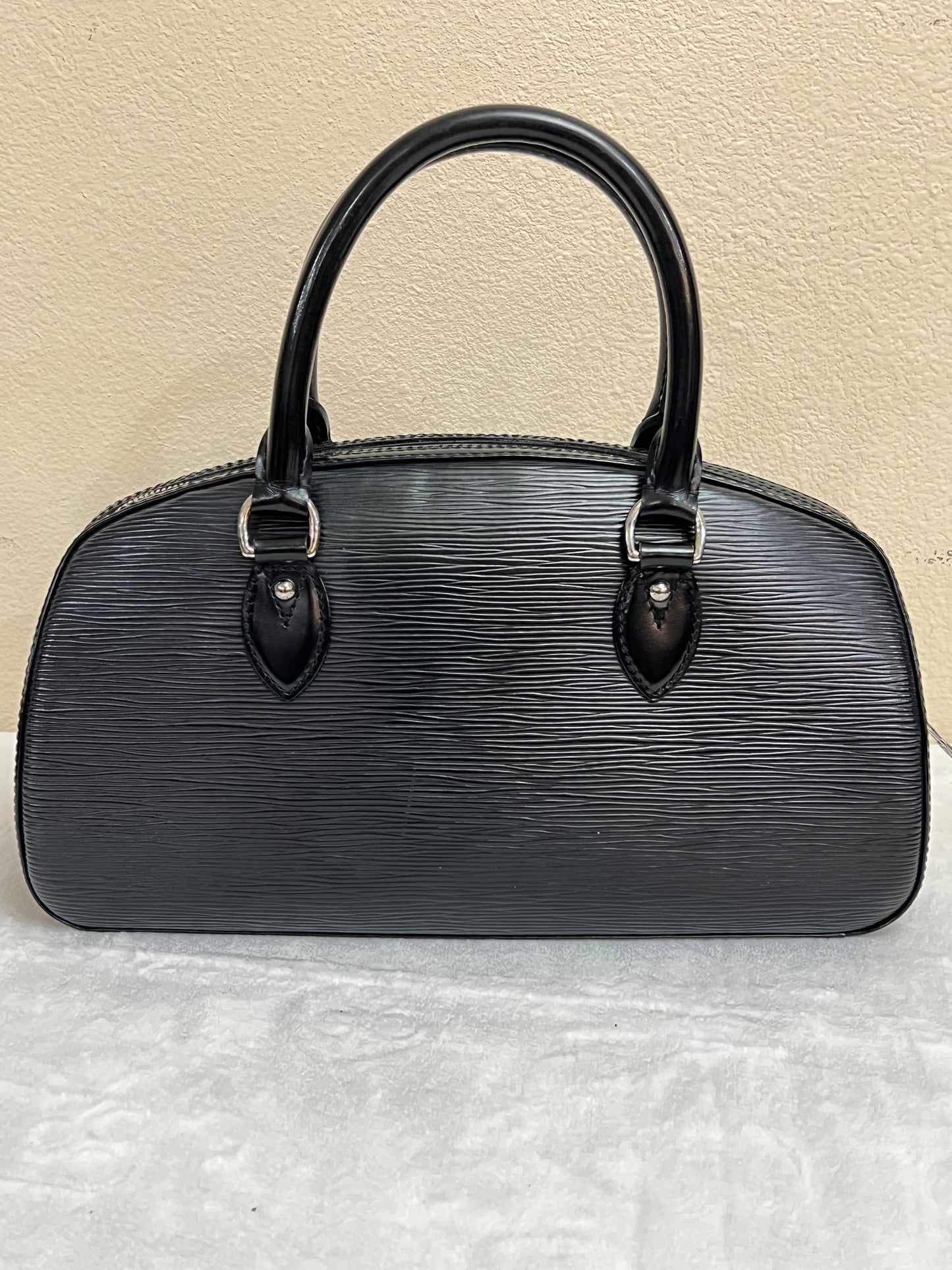 JASMINE EPI BLACK