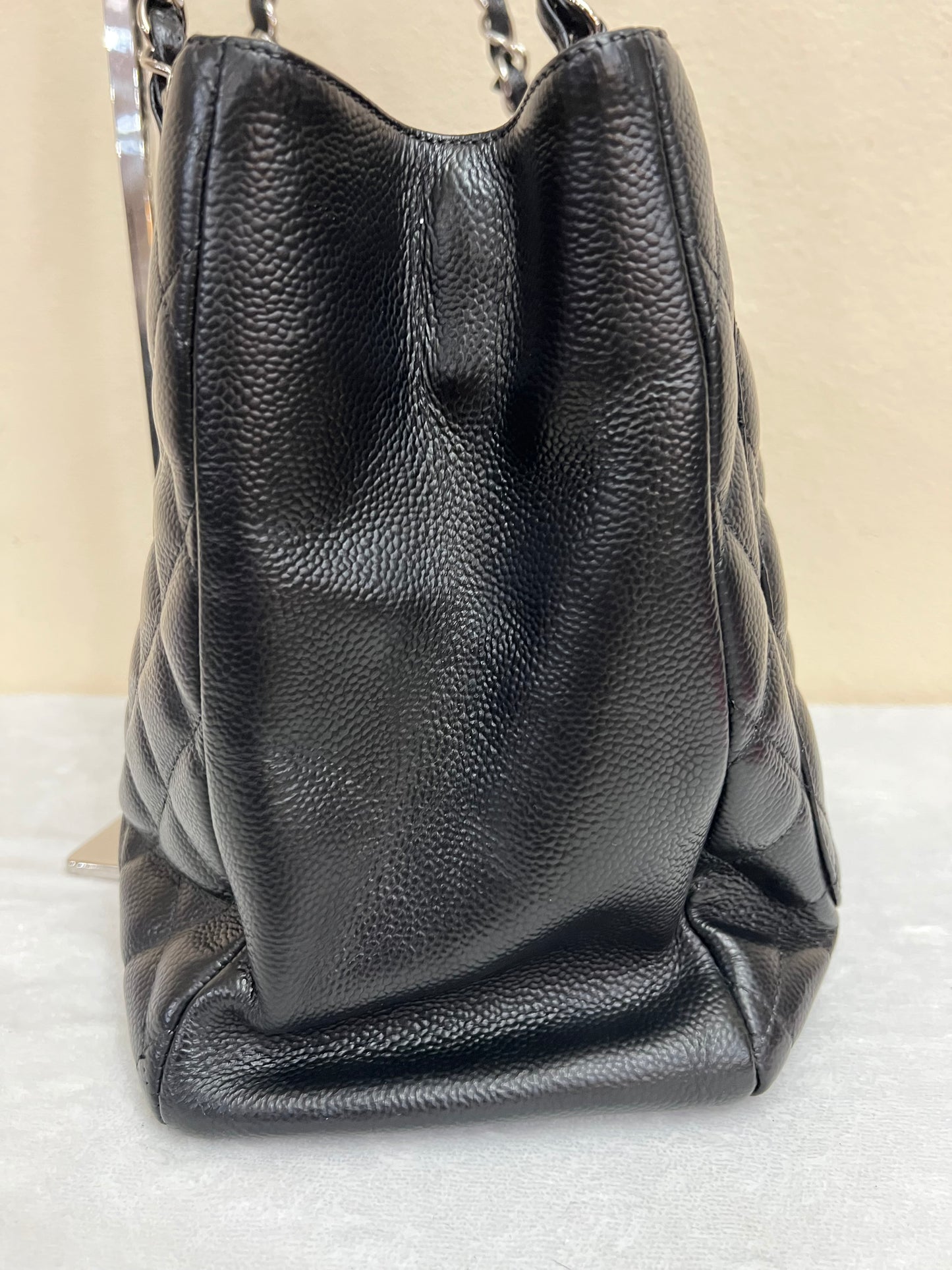 GST CAVIAR BLACK SHW