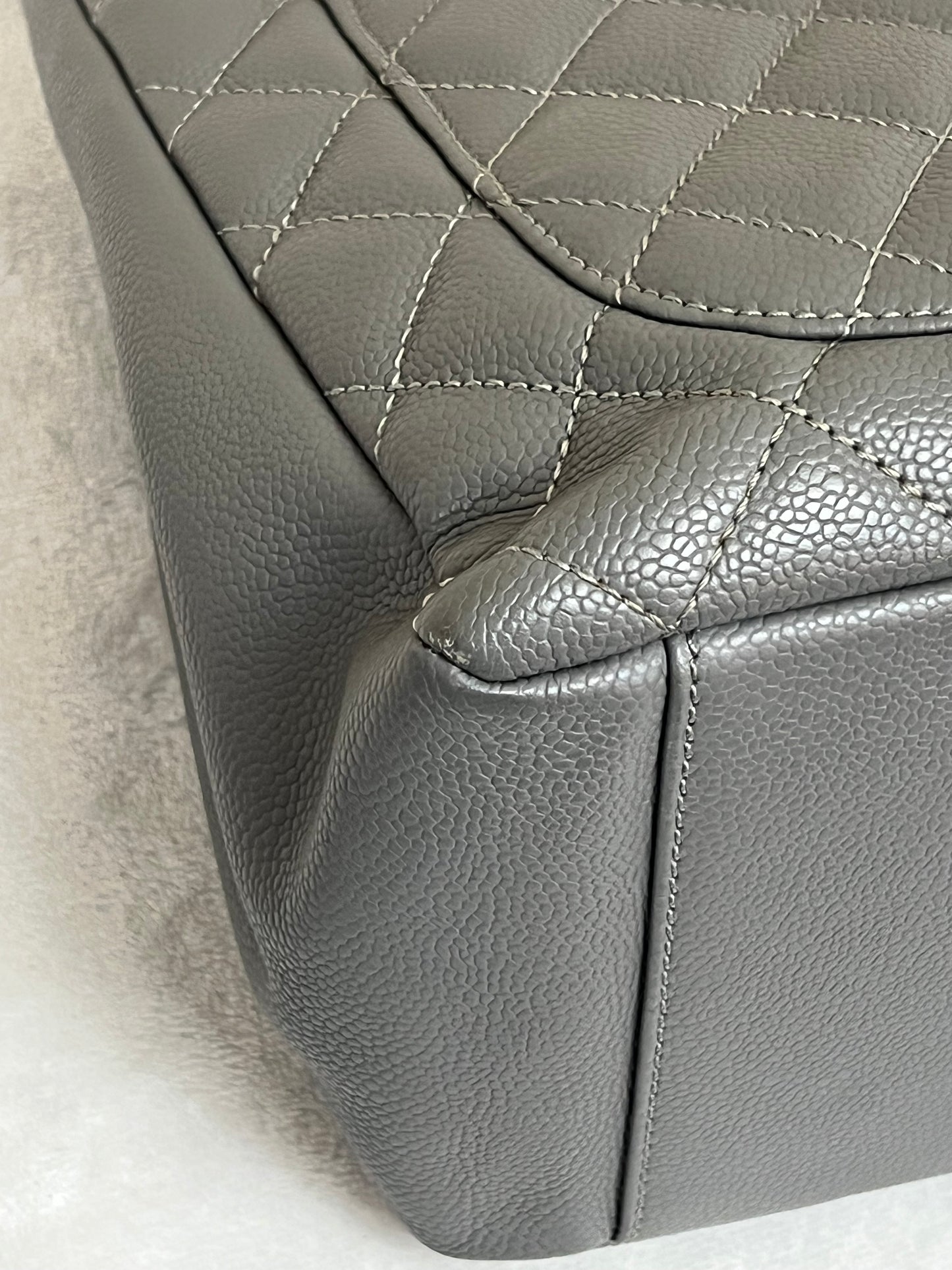 GST GRAY CAVIAR SHW