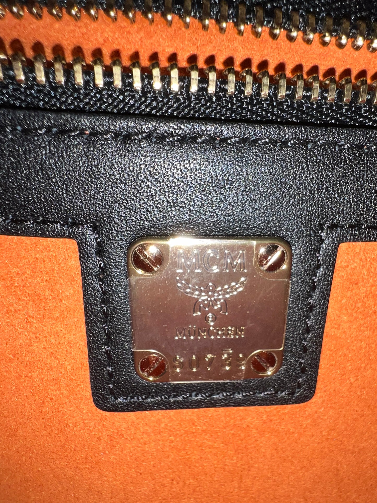 MCM PATRICIA STUDDED BLACK