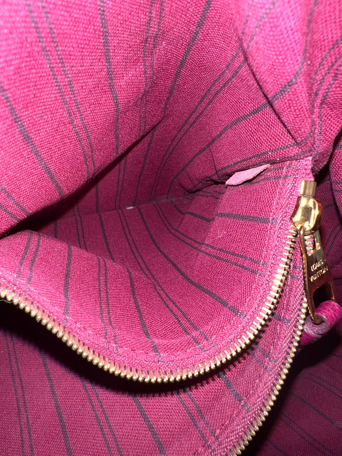 LUMINEUSE EMPRIENTE BURGUNDY