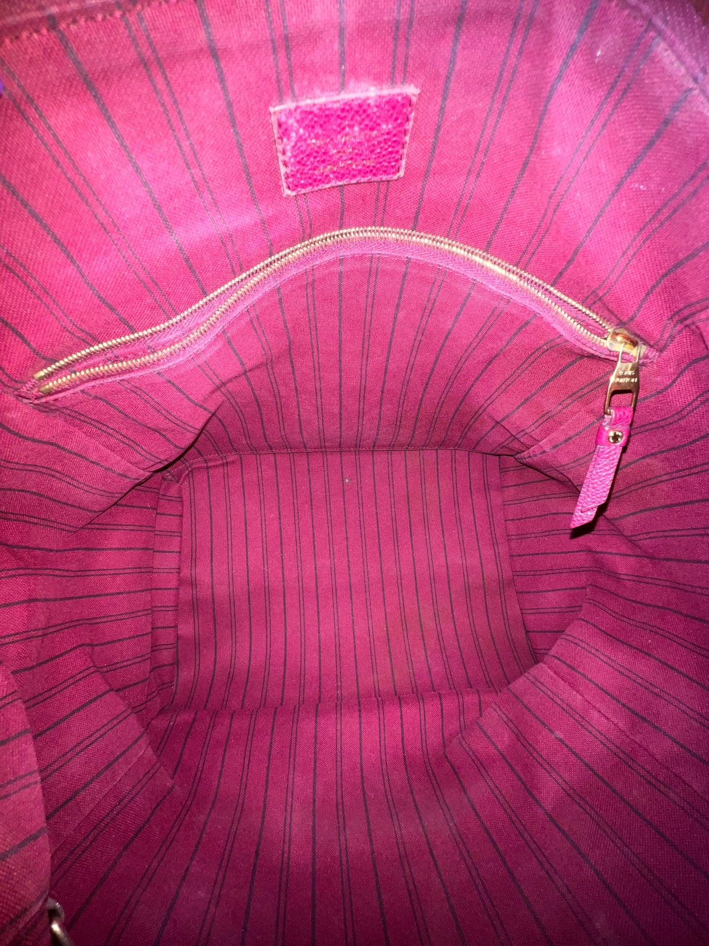 LUMINEUSE EMPRIENTE BURGUNDY