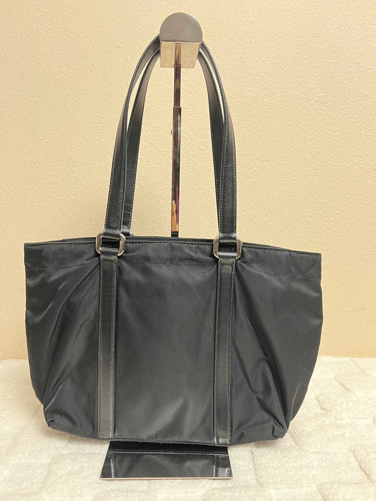 P_R_A_D_A TOTE BAG BLACK