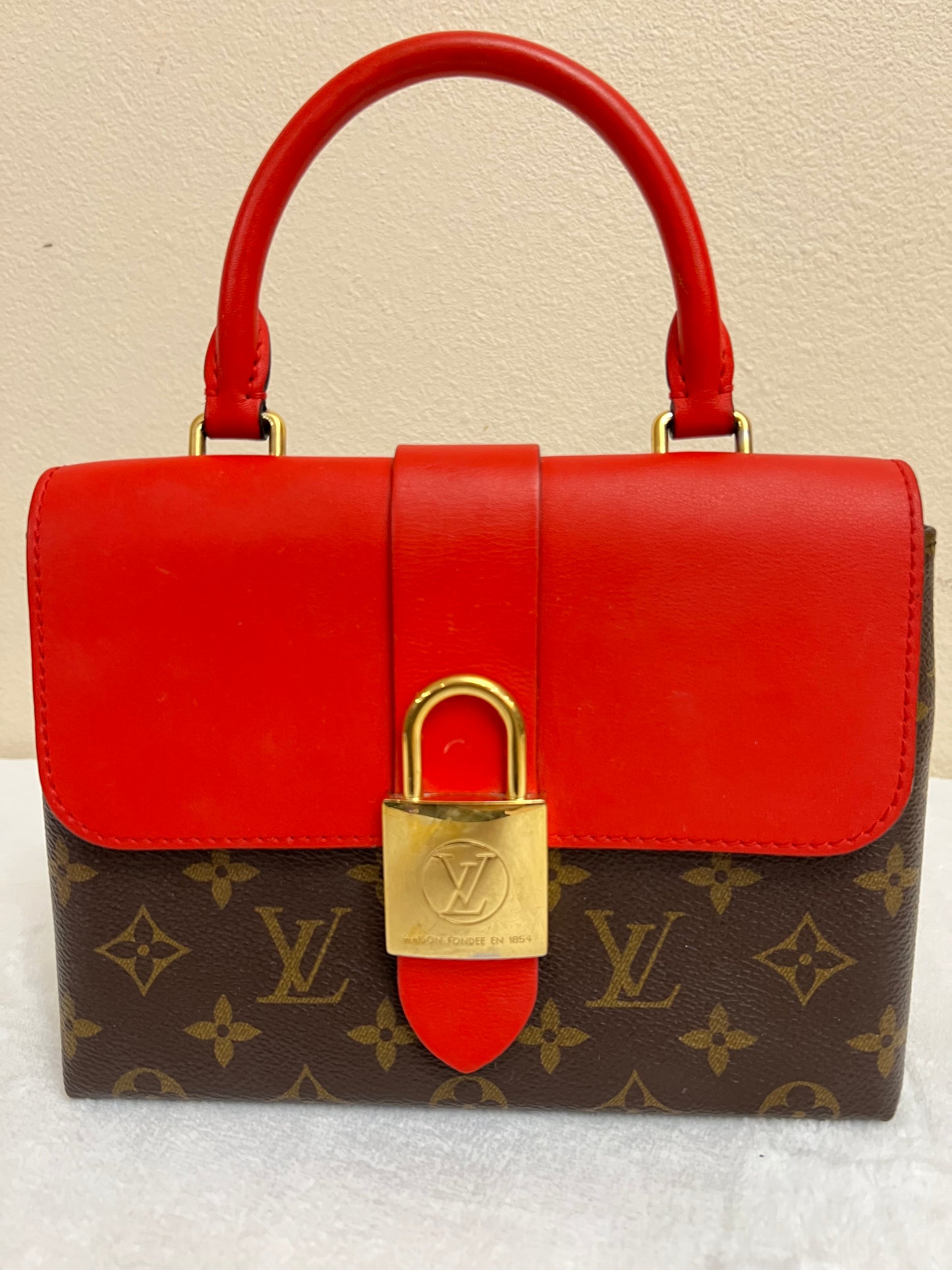 LOCKY BB RED