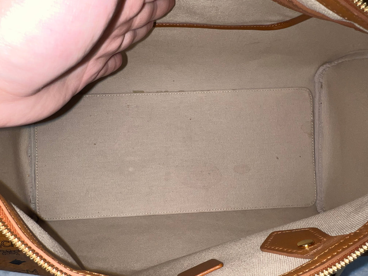 MCM DUFFLE 40 COGNAC