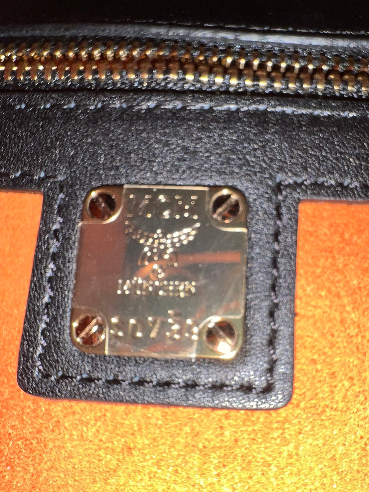 MCM PATRICIA STUDDED BLACK