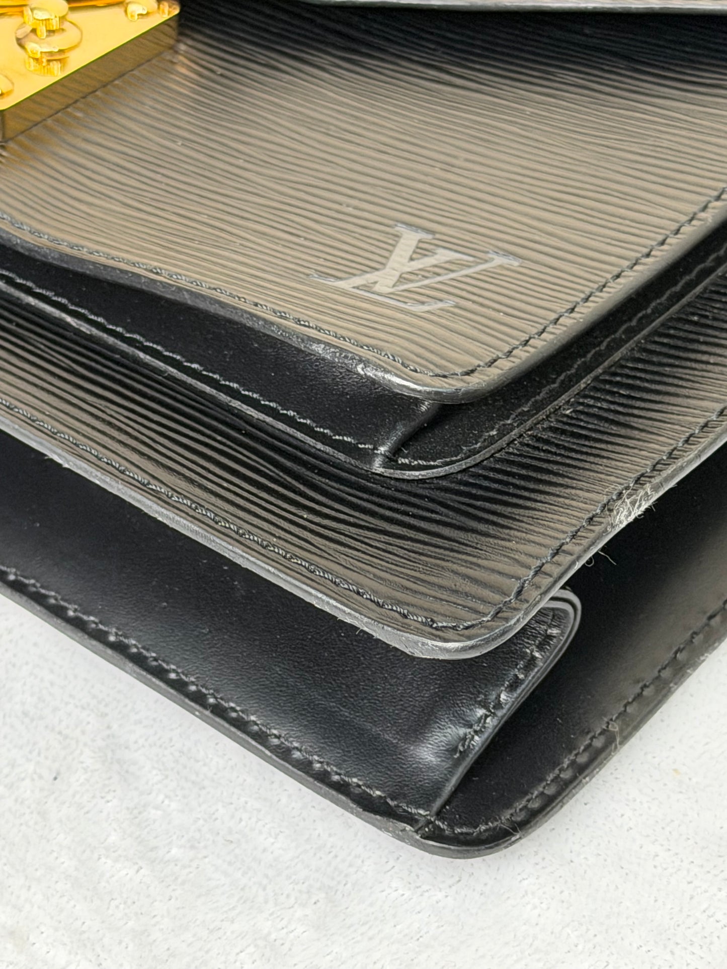 MONCEAU NOIR EPI BLACK