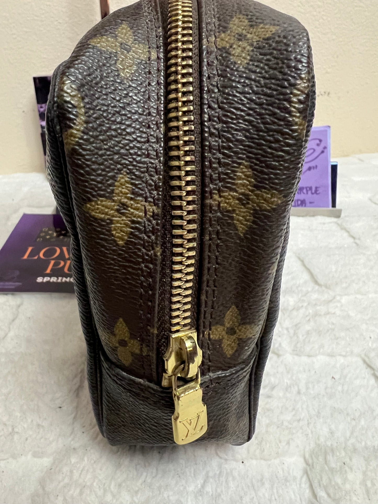 TROUSSE 23