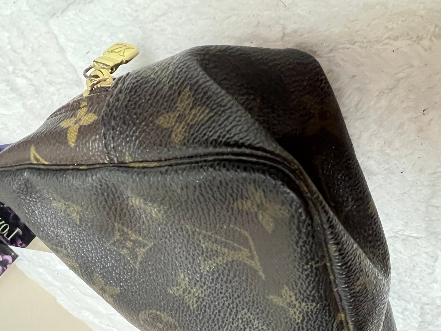 TROUSSE 23