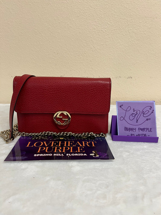 INTERLOCKING WALLET ON CHAIN