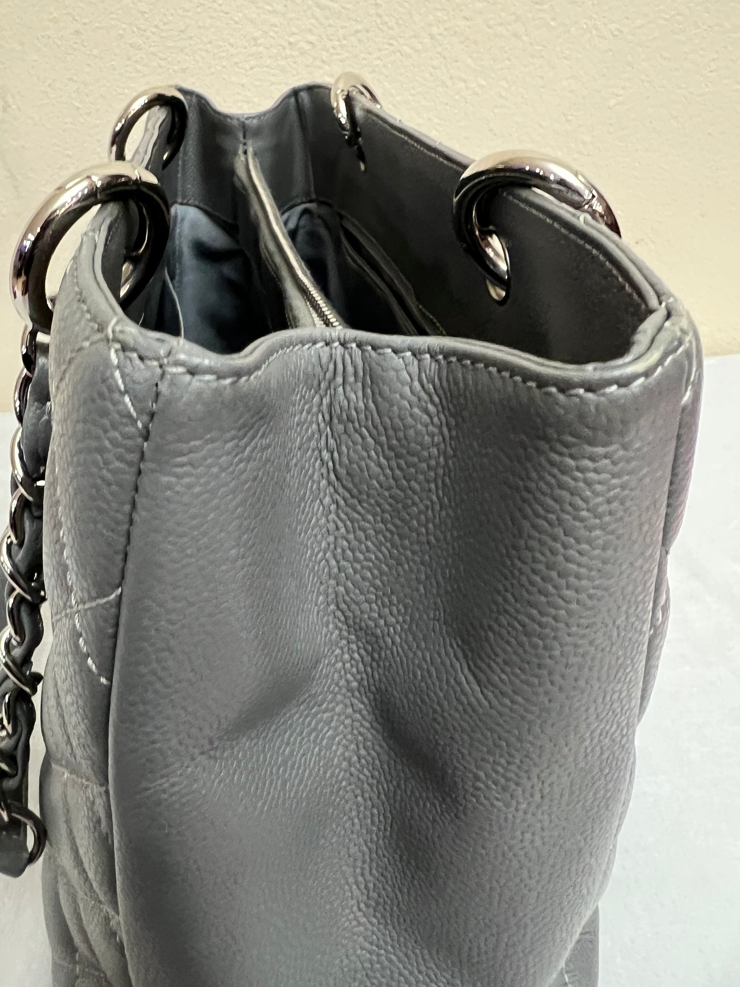 GST GRAY CAVIAR SHW