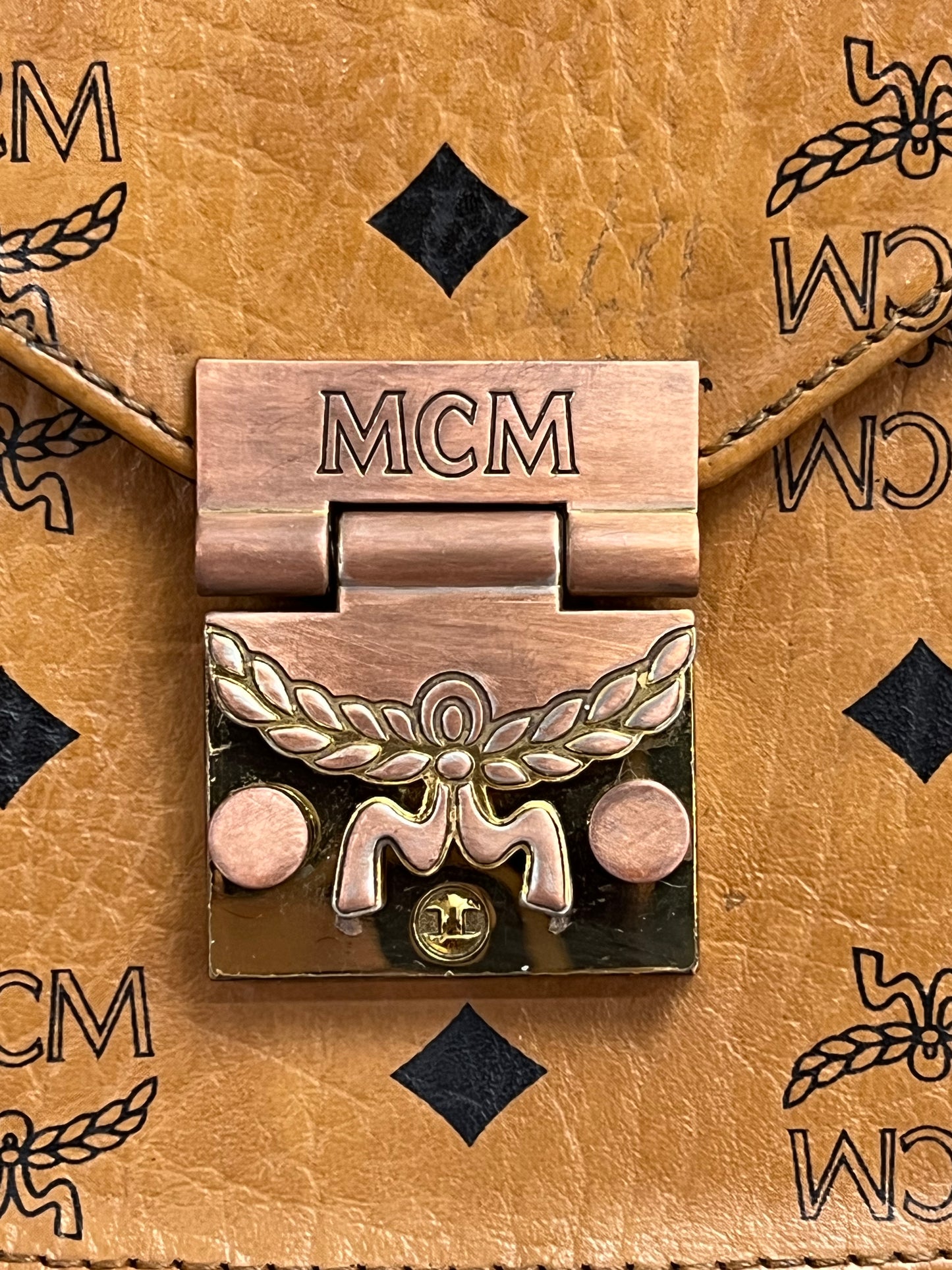 MCM PATRICIA SMALL
