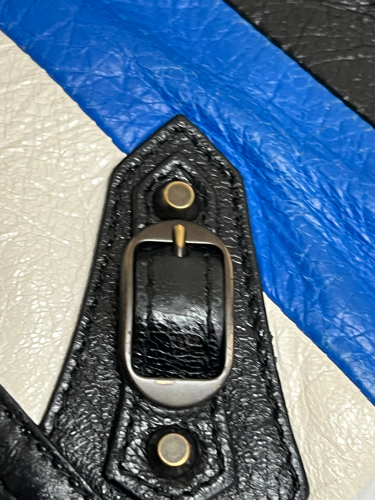 BALENCIAGABAZZAR CLUTCH