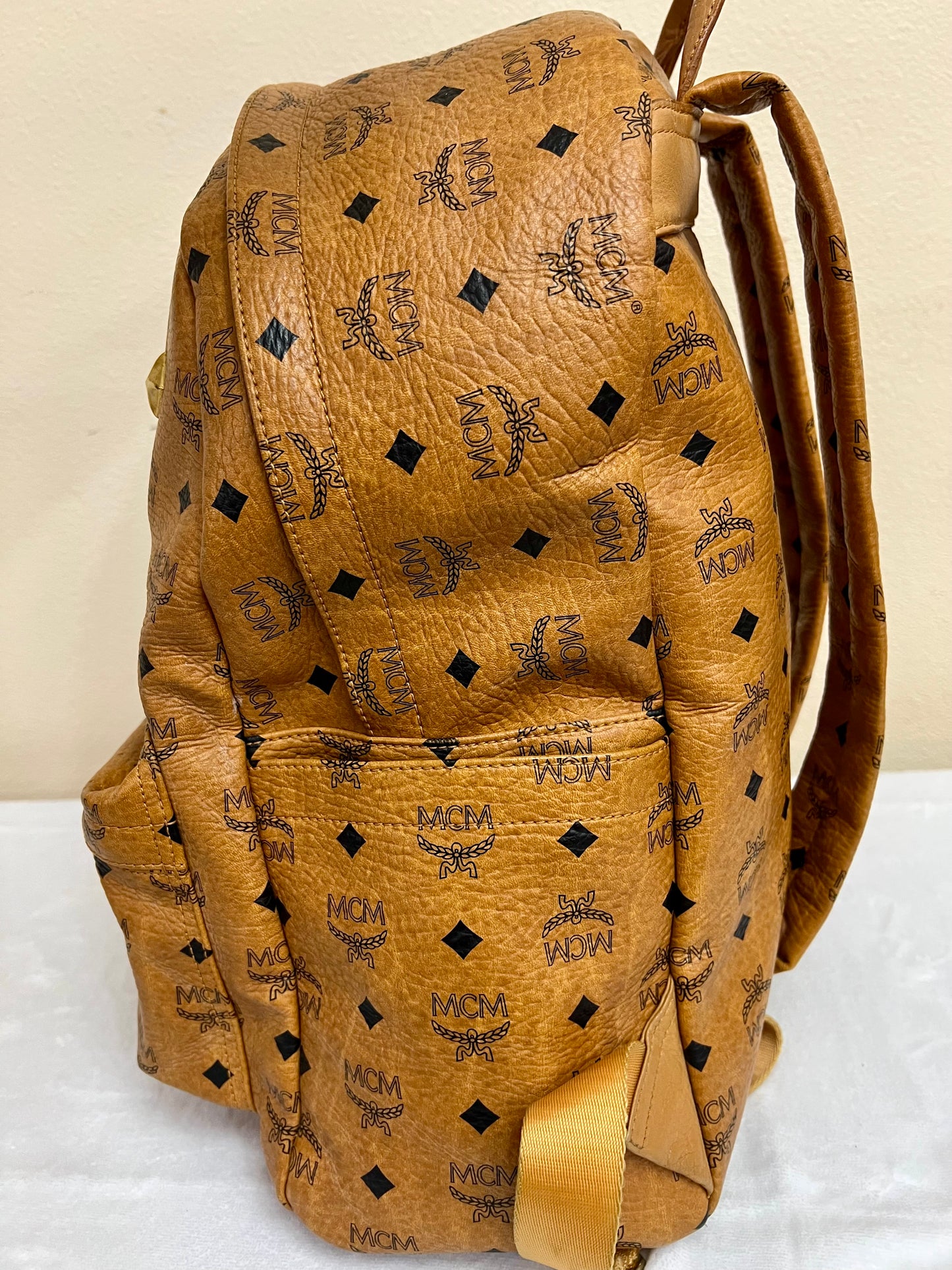 MCM BAGPACK COGNAC LIMITED EDITION