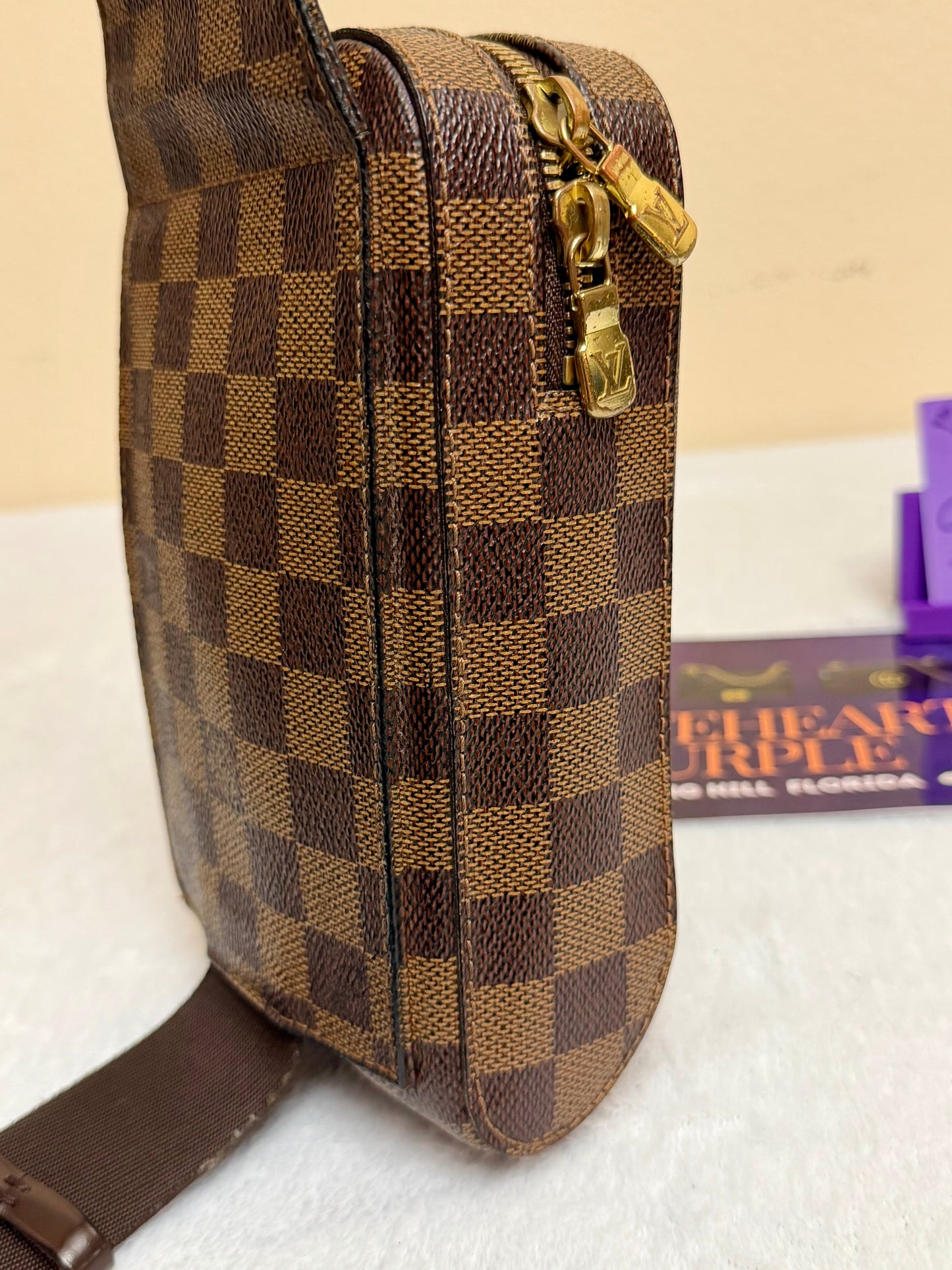 GERONIMO DAMIER 𝑩𝒖𝒎 𝒃𝒂𝒈