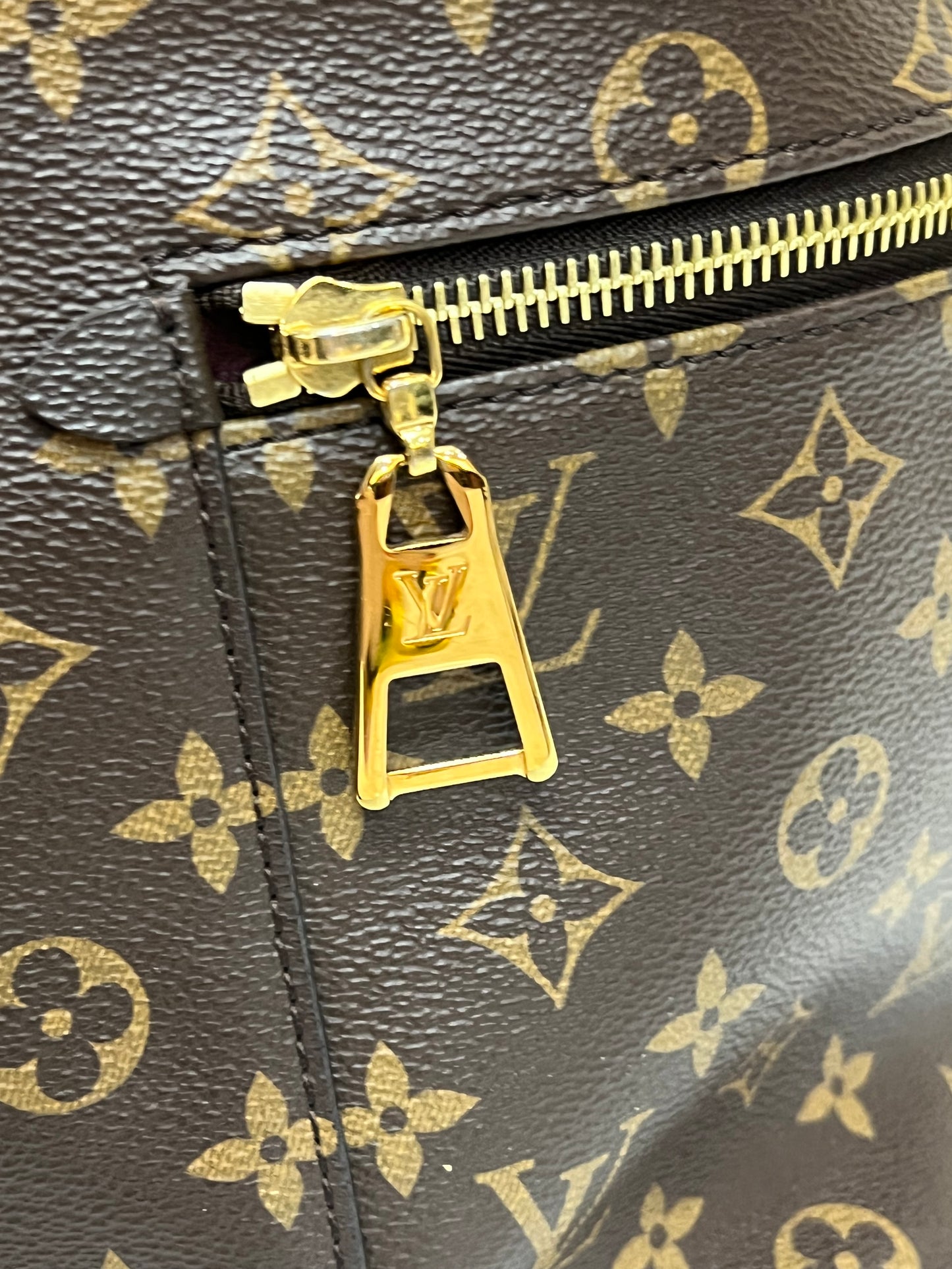 MELIE MONOGRAM