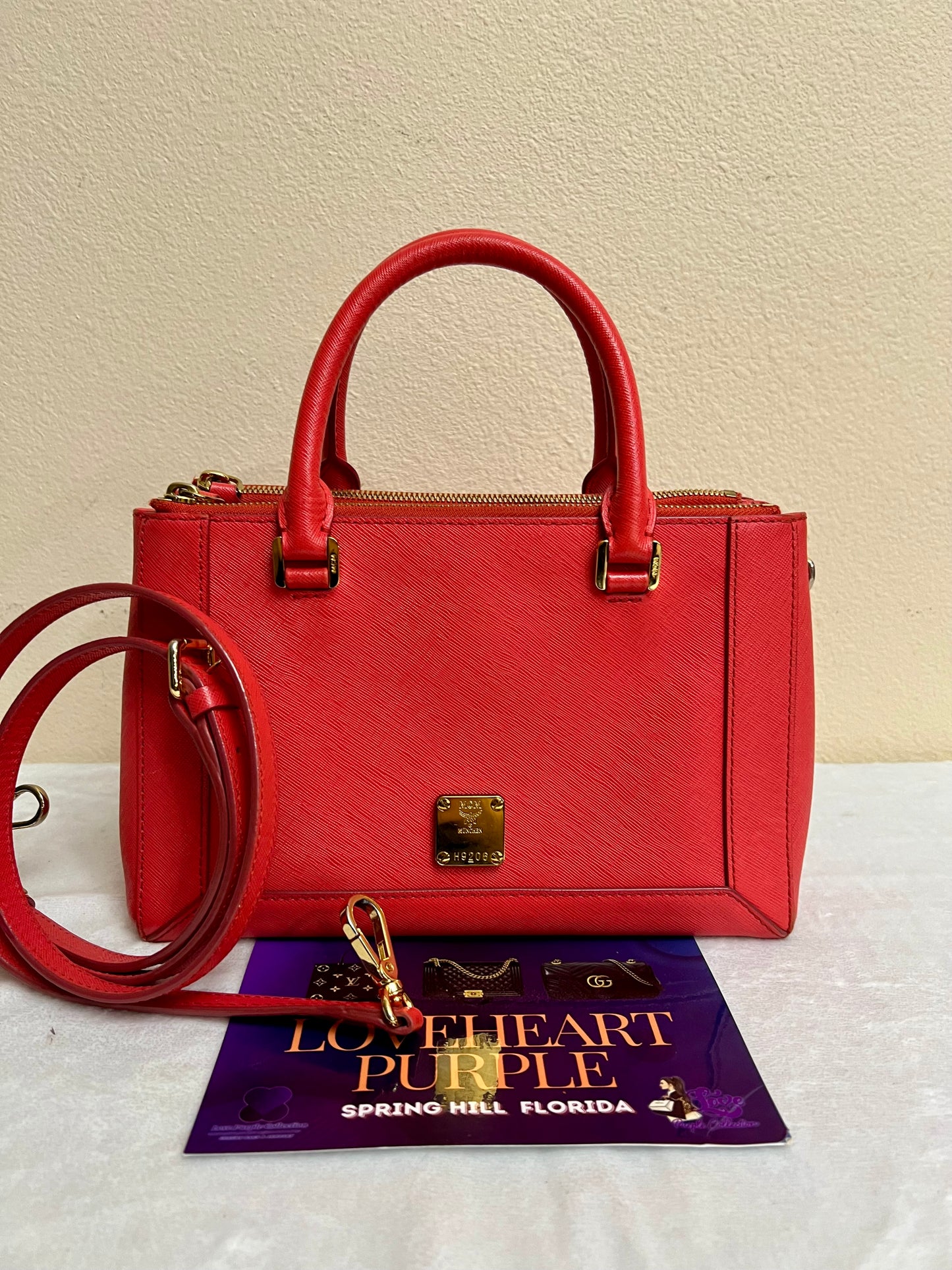 MCM SAFFIANO RED