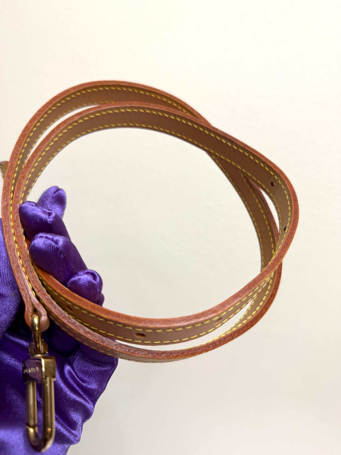 VACHETTA STRAP LOUIS VUITTON