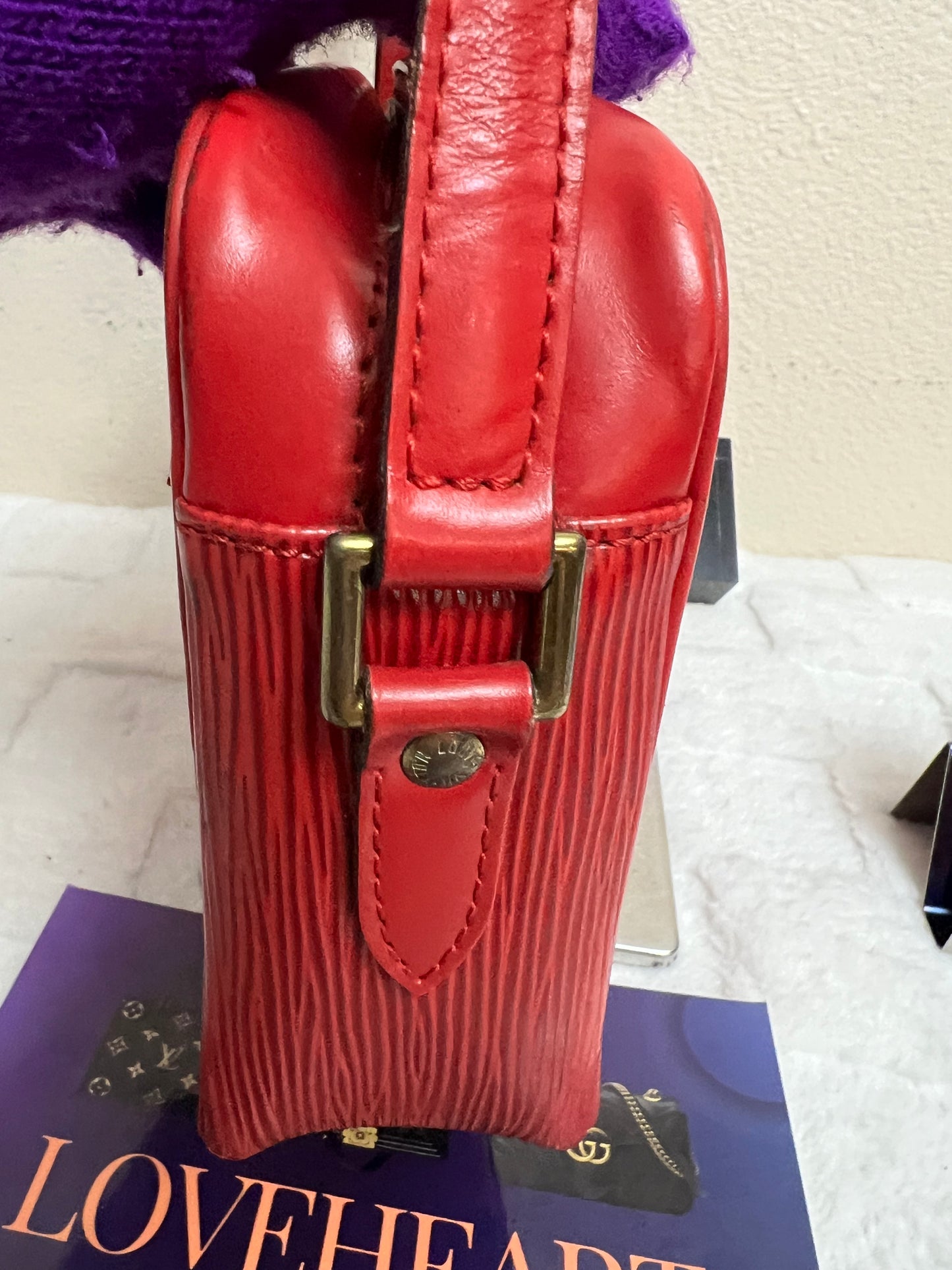 TROCADERO 23 EPI RED