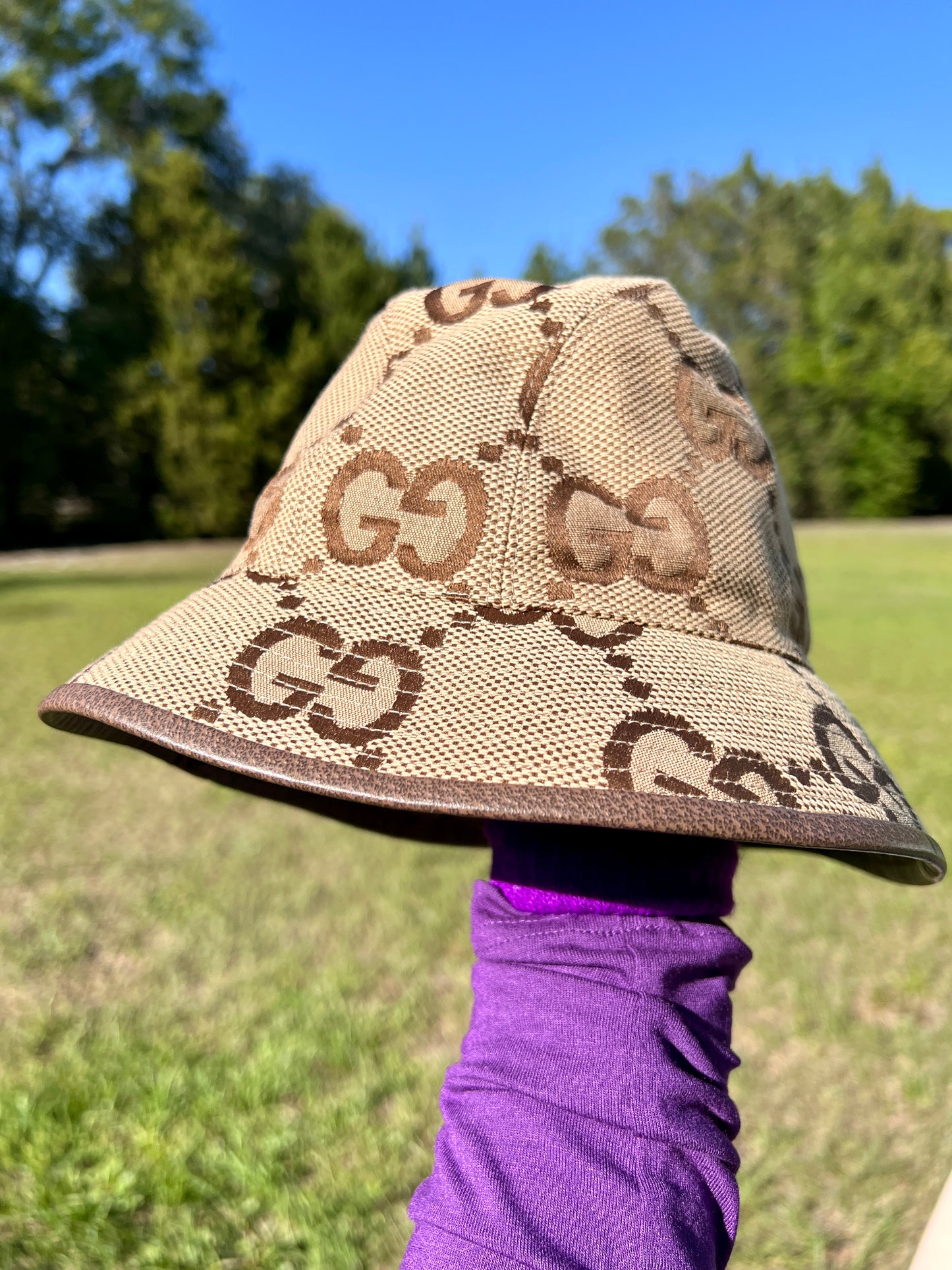 BUCKET HAT JUMBO