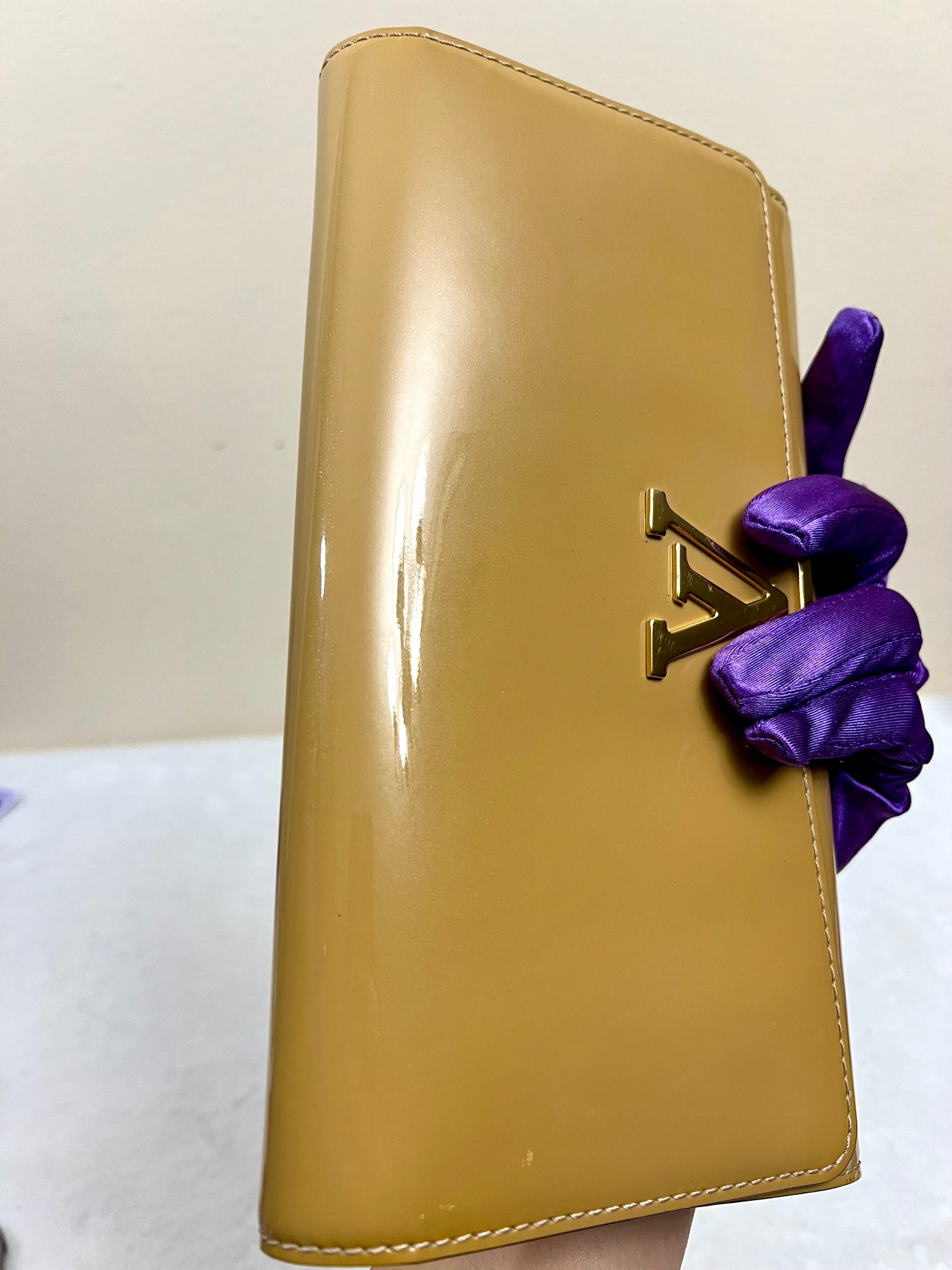 LOUISE CLUTCH VERNIS YELLOW