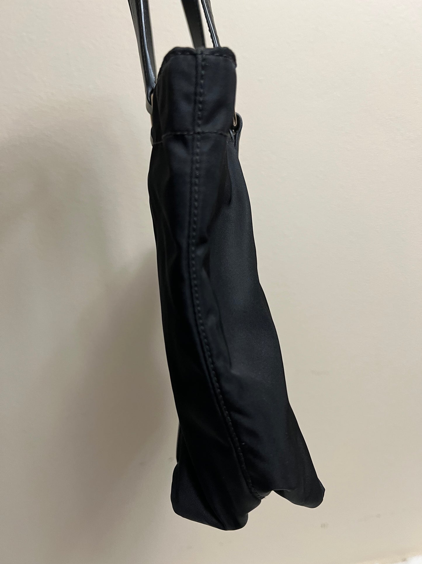 P_R_A_D_A TOTE BAG BLACK
