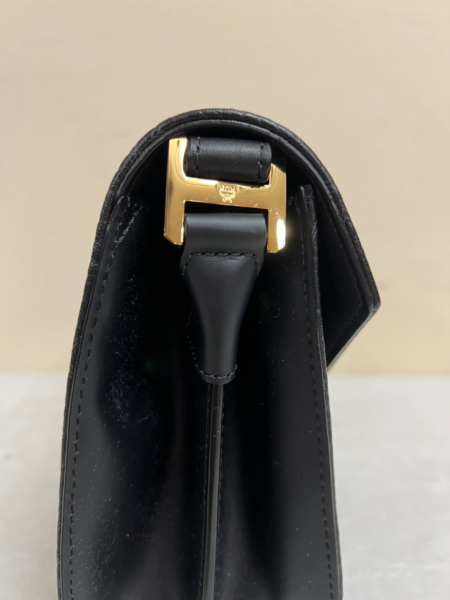 MCM PATRICIA STUDDED BLACK