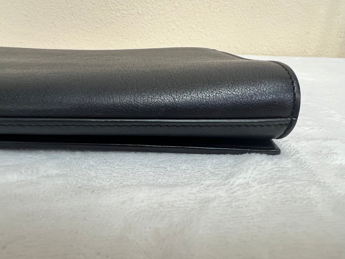 BELLE DE JOUR CLUTCH BLACK