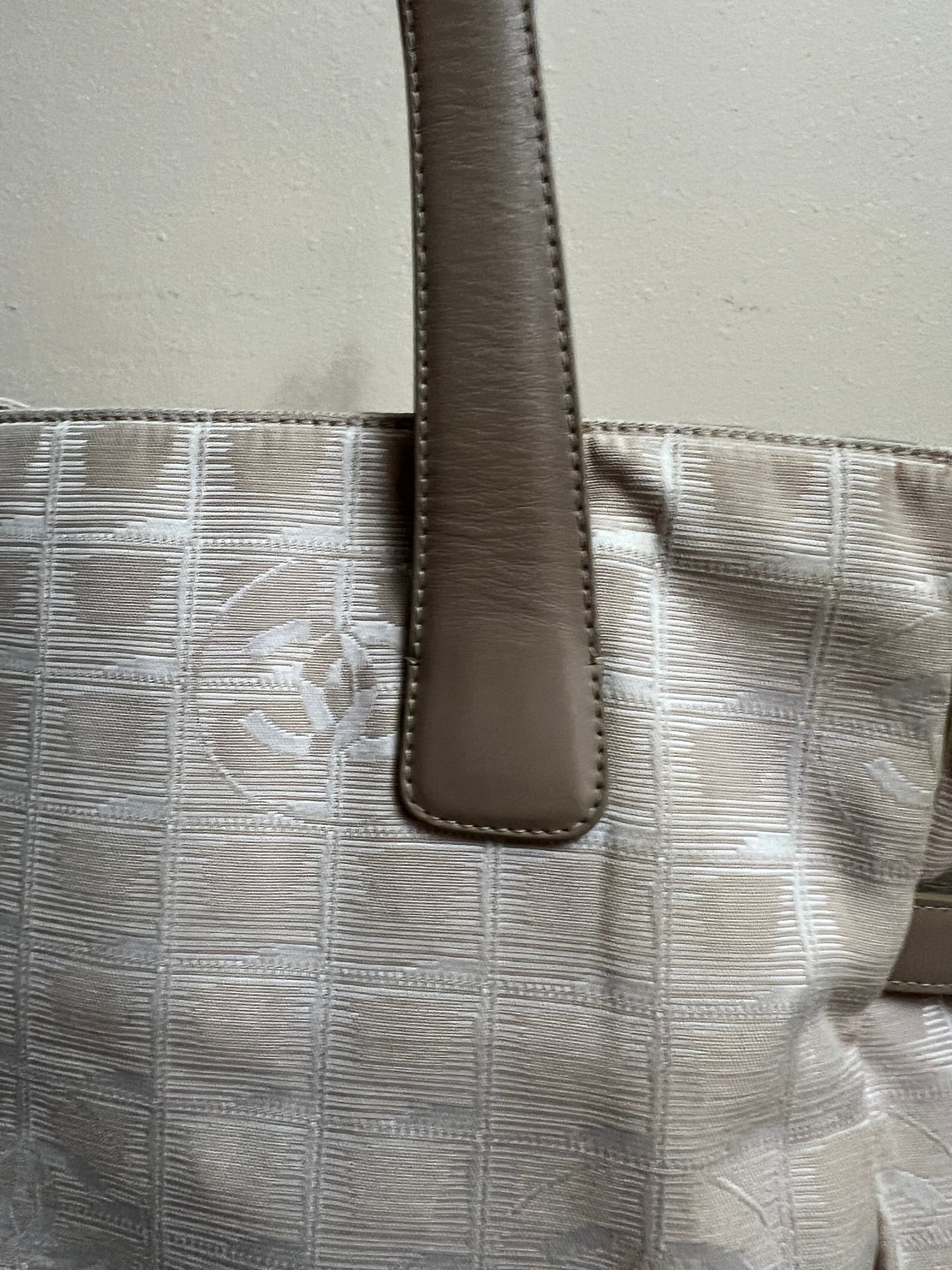 TRAVEL LINE TOTE