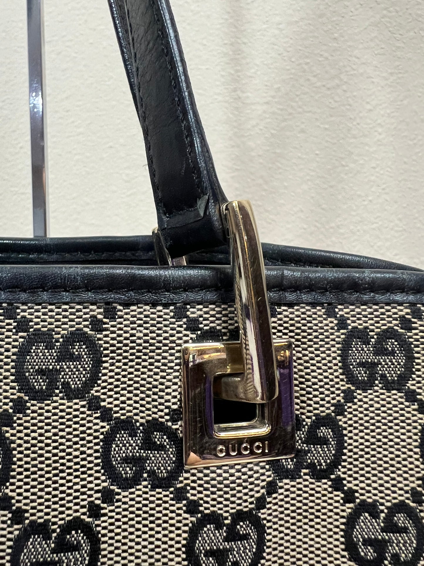 NAVY TOTE