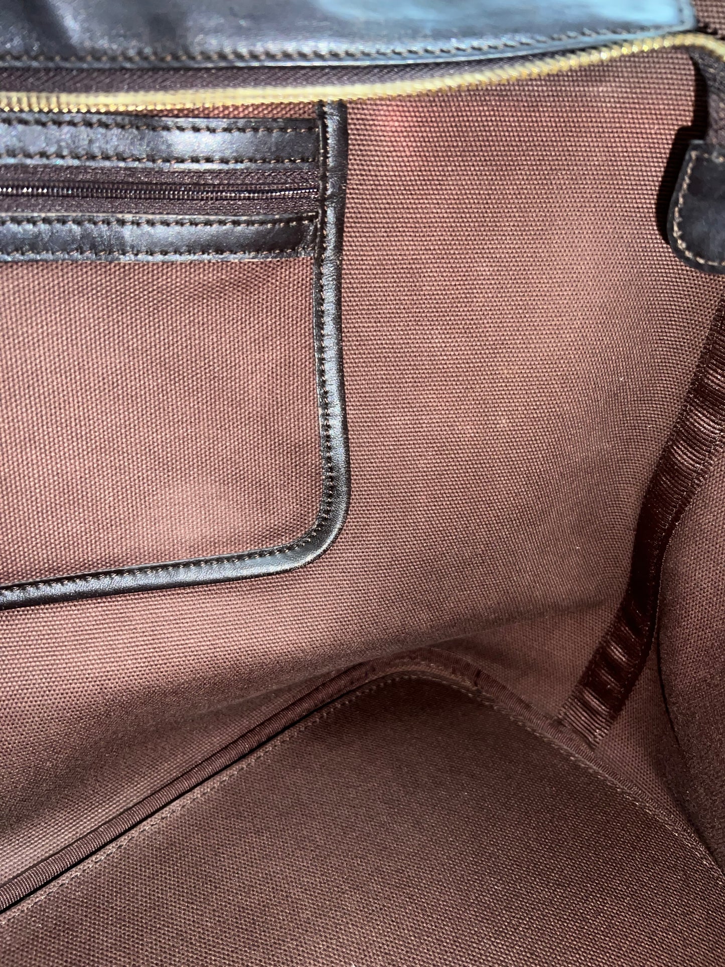 MCM CHOCO W/ BONE BLUE STRPES MM