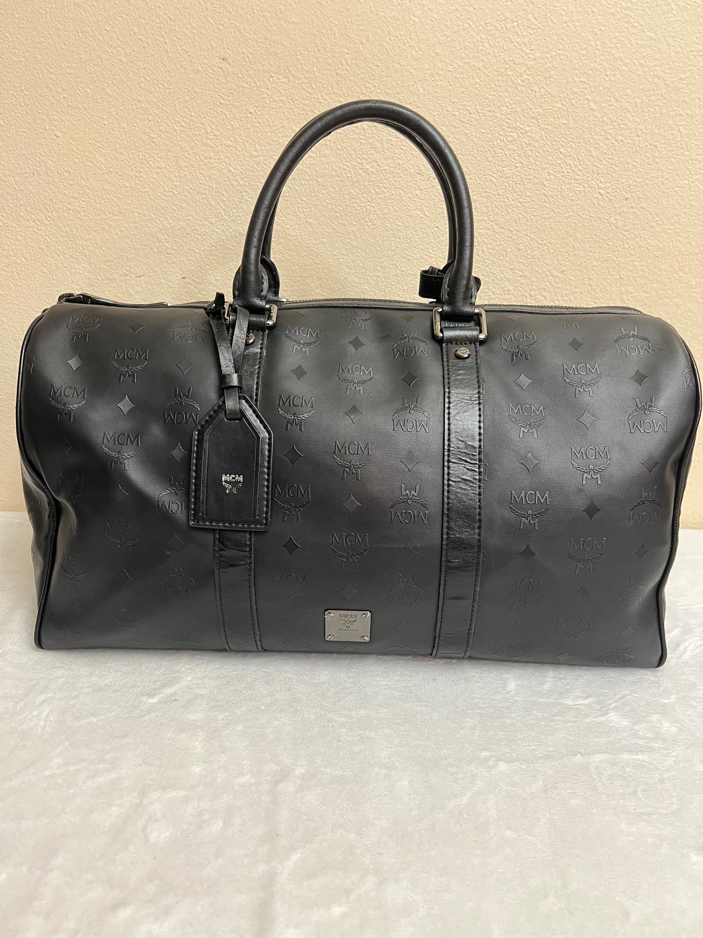 DUFFLE 45 BLACK ON BLACK