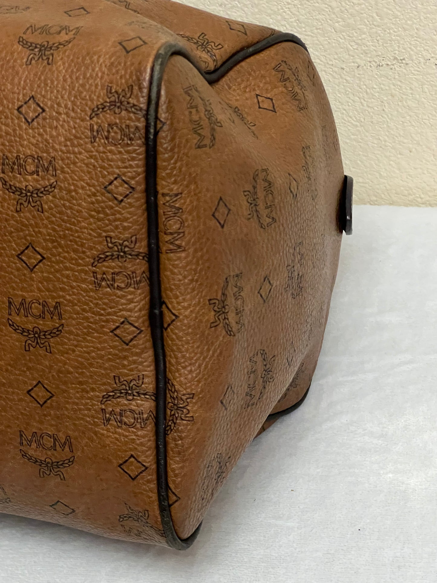CHOCO DUFFLE 40 w/ BONE