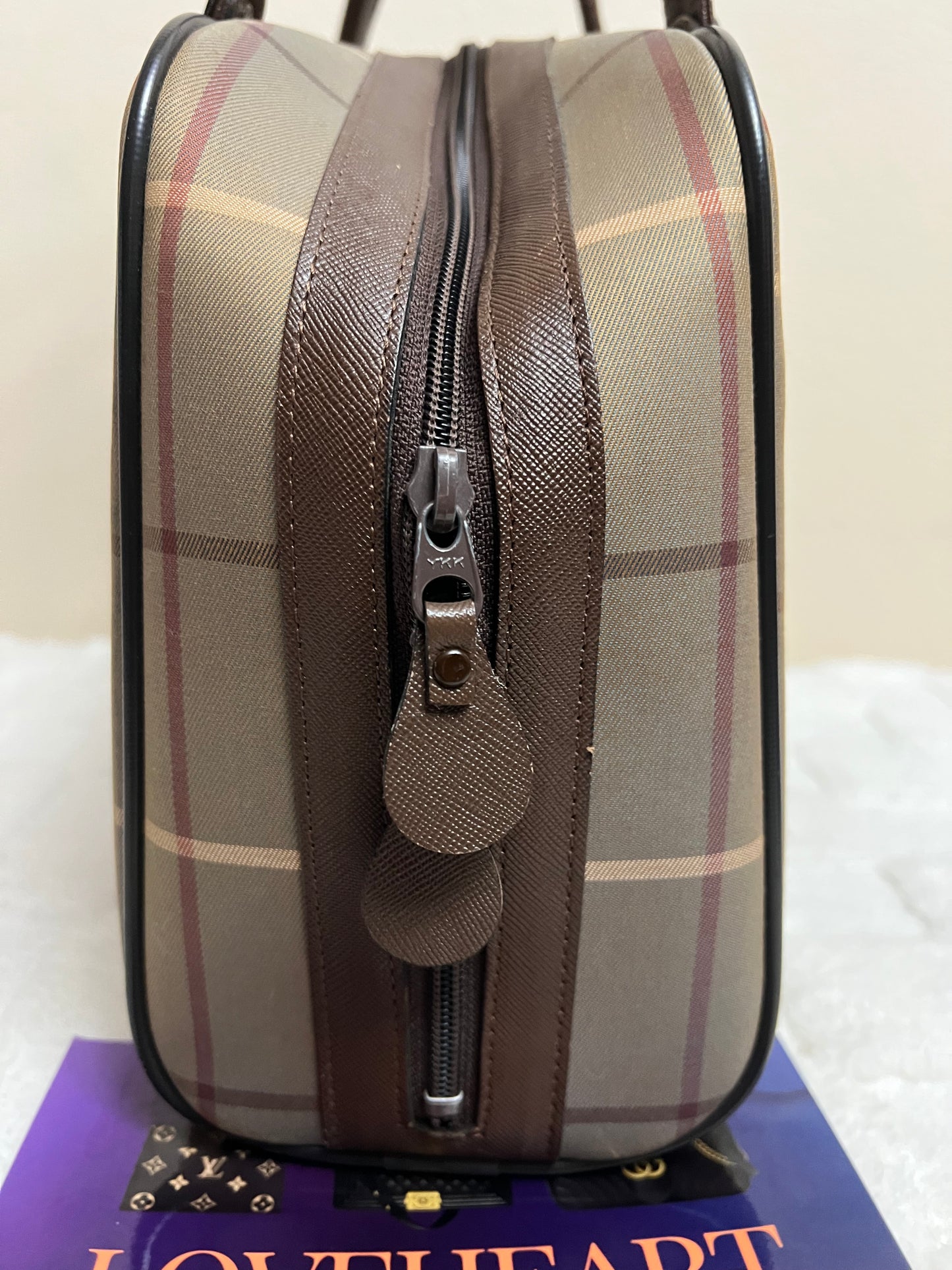 B _ B BOSTON BAG