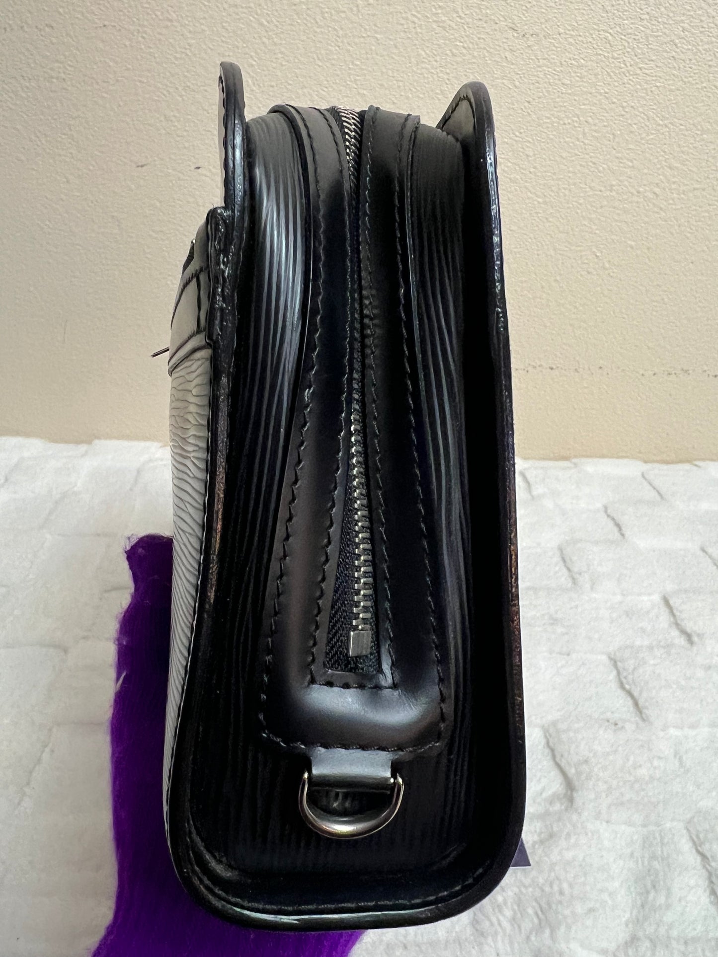 OCHE EPI CLUTCH BLACK