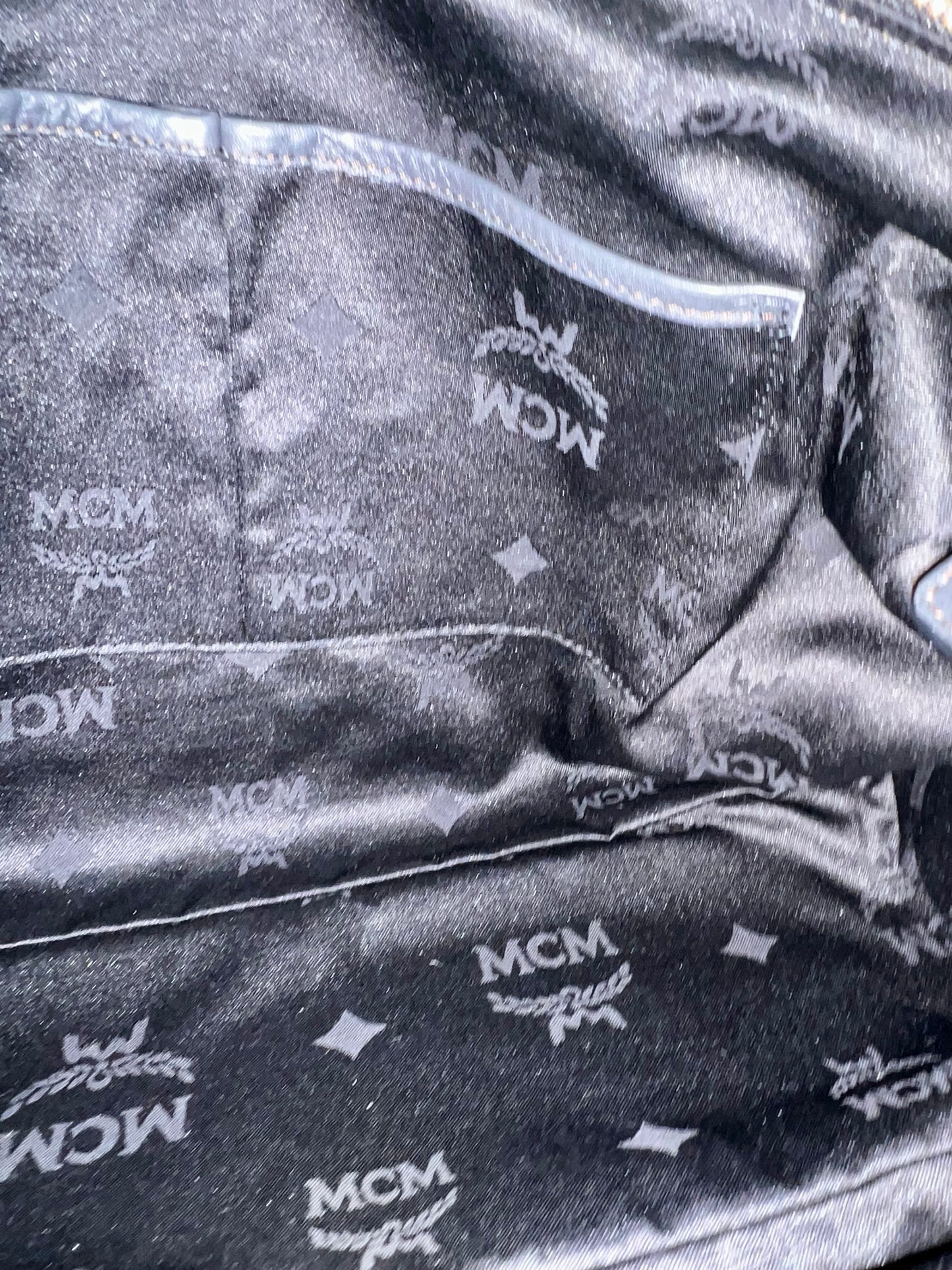 MCM BOSTON SOFT LEATHER