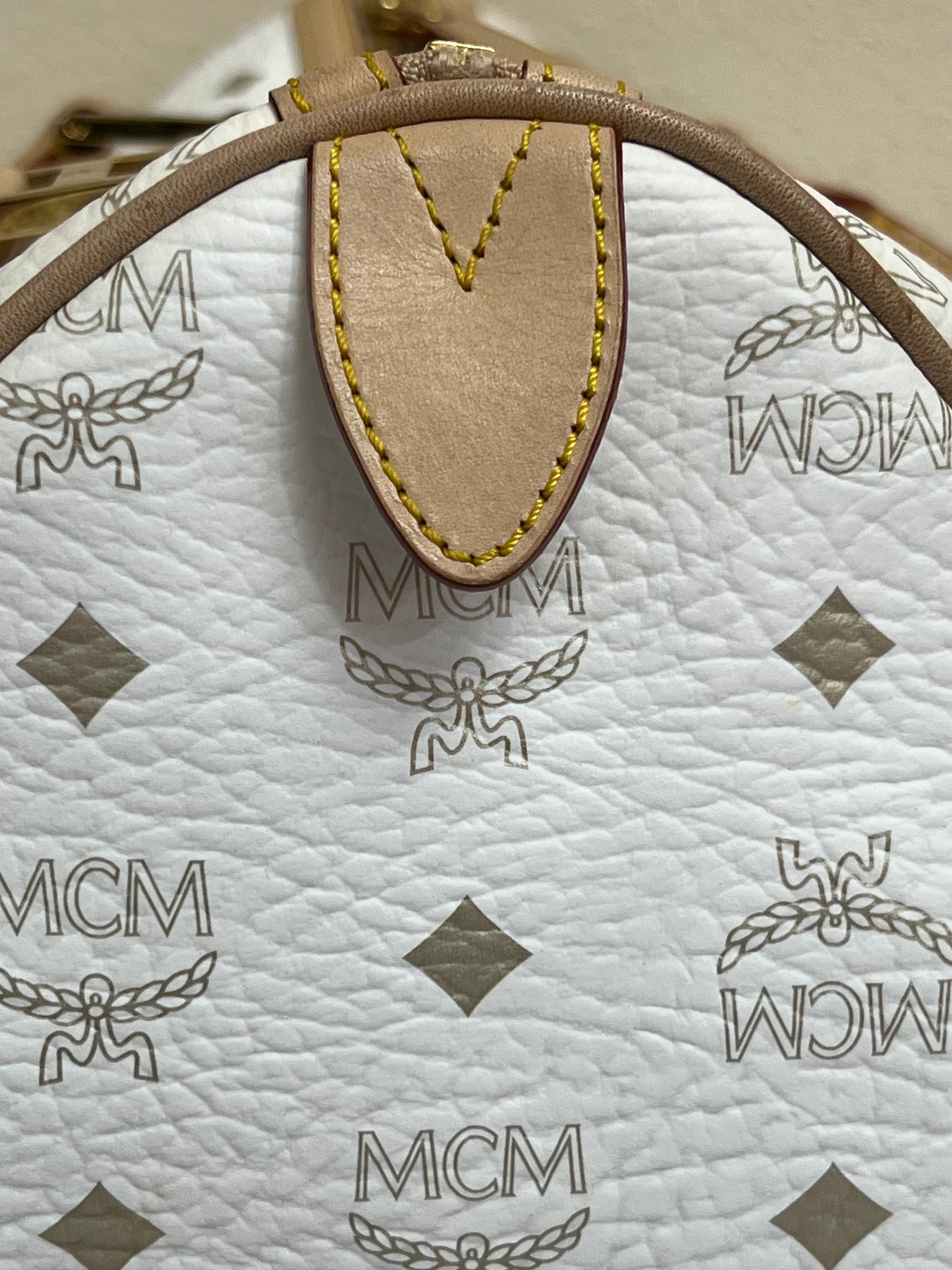 MCM BOSTON WHITE 30